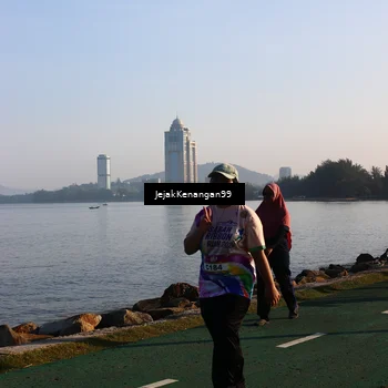Runner Photo 6105311