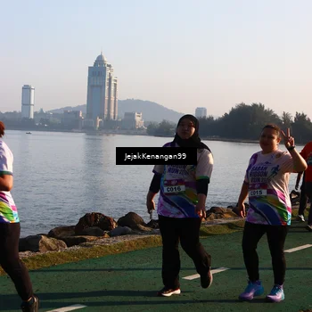Runner Photo 6105324