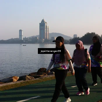 Runner Photo 6105336