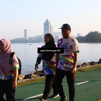 Runner Photo 6105356