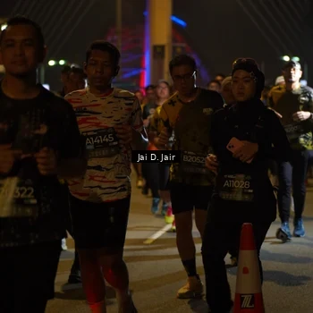 Runner Photo 6105372