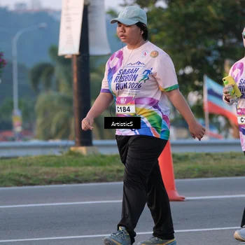 Runner Photo 6105386