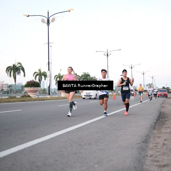 Runner Photo 6105456
