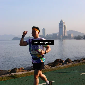 Runner Photo 6105584