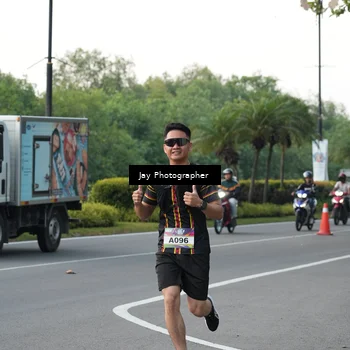 Runner Photo 6105691