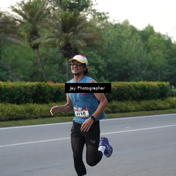 Runner Photo 6105735