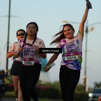 Runner Photo 6105846