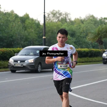 Runner Photo 6105913