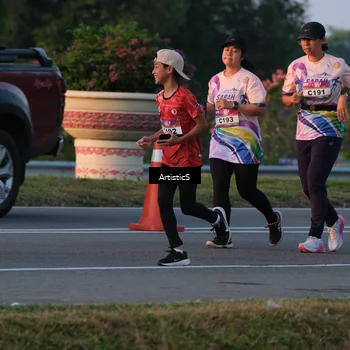 Runner Photo 6106025