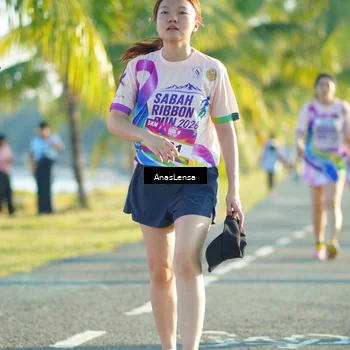 Runner Photo 6106037
