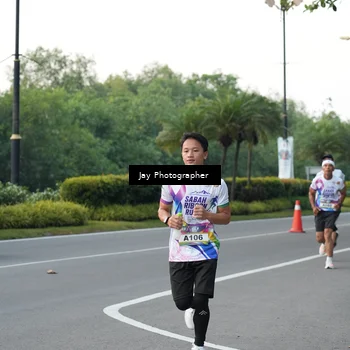 Runner Photo 6106043