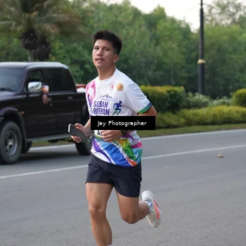 Runner Photo 6106093