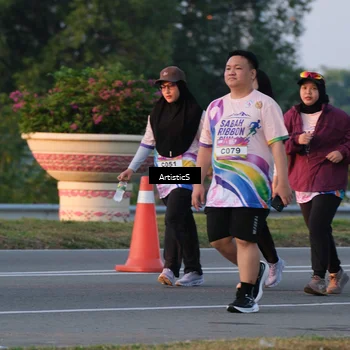 Runner Photo 6106146