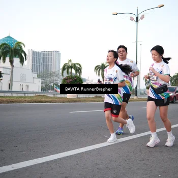 Runner Photo 6106162