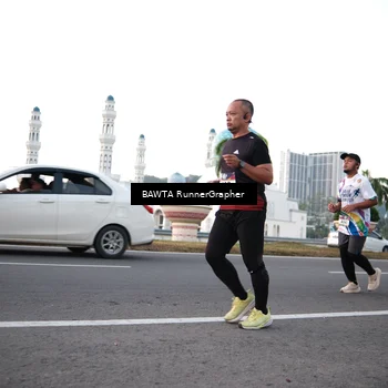 Runner Photo 6106226