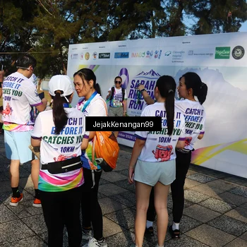 Runner Photo 6106249