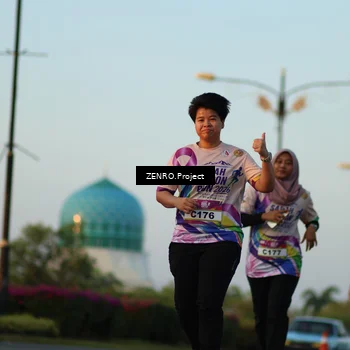 Runner Photo 6106316