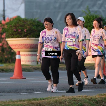 Runner Photo 6106341