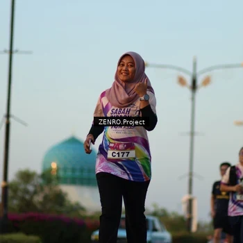 Runner Photo 6106396