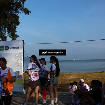 Runner Photo 6106448
