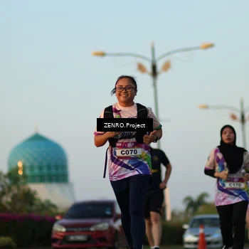 Runner Photo 6106453