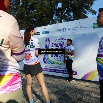 Runner Photo 6106455