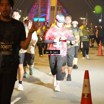 Runner Photo 6106480