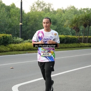 Runner Photo 6106660