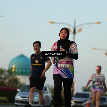 Runner Photo 6106744