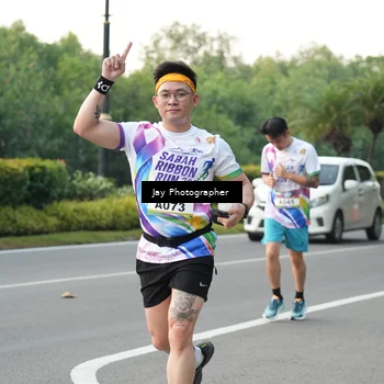 Runner Photo 6106935
