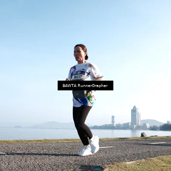 Runner Photo 6106943