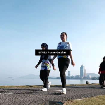 Runner Photo 6107018