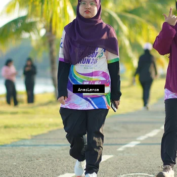 Runner Photo 6107024