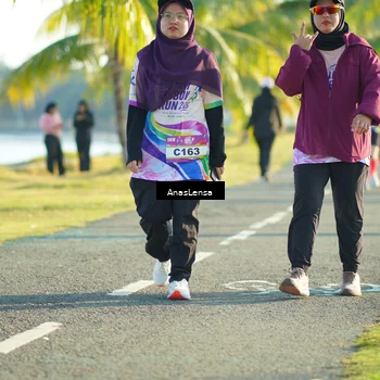 Runner Photo 6107025