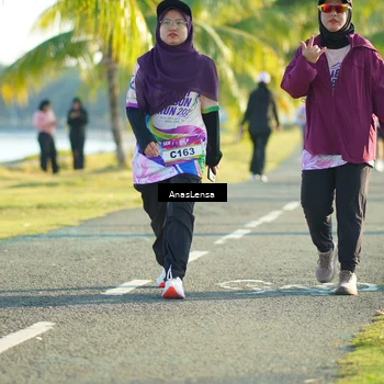 Runner Photo 6107034