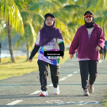 Runner Photo 6107048