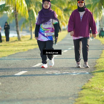 Runner Photo 6107055