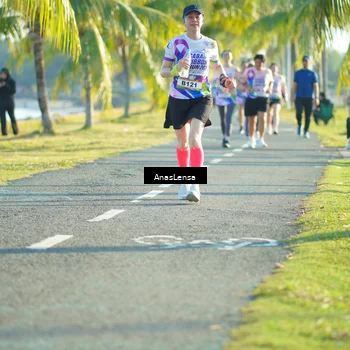 Runner Photo 6107091