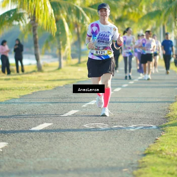 Runner Photo 6107123