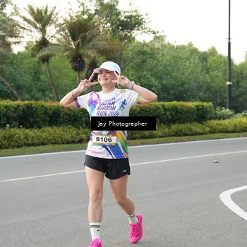Runner Photo 6107155