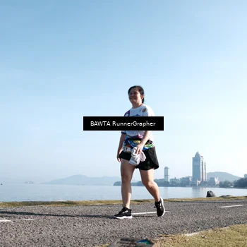 Runner Photo 6107296