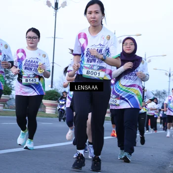 Runner Photo 6107365