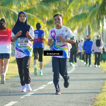 Runner Photo 6107368