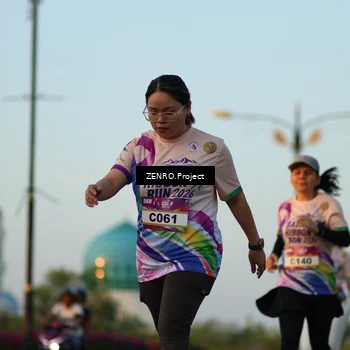 Runner Photo 6107428