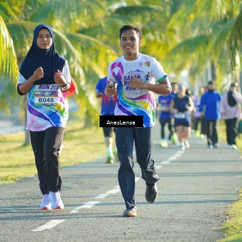 Runner Photo 6107433