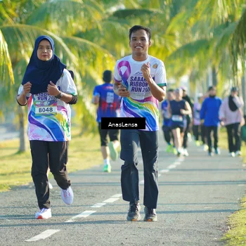 Runner Photo 6107437