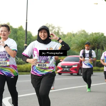 Runner Photo 6107445