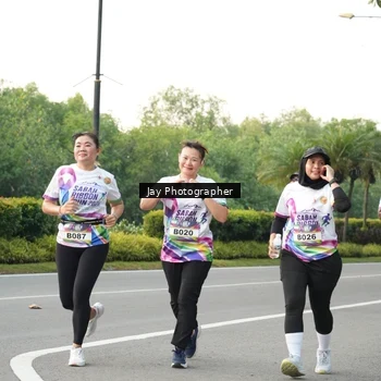 Runner Photo 6107459