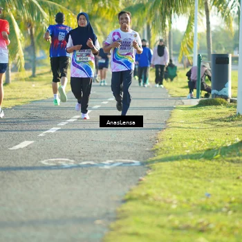 Runner Photo 6107531