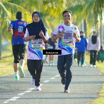 Runner Photo 6107540